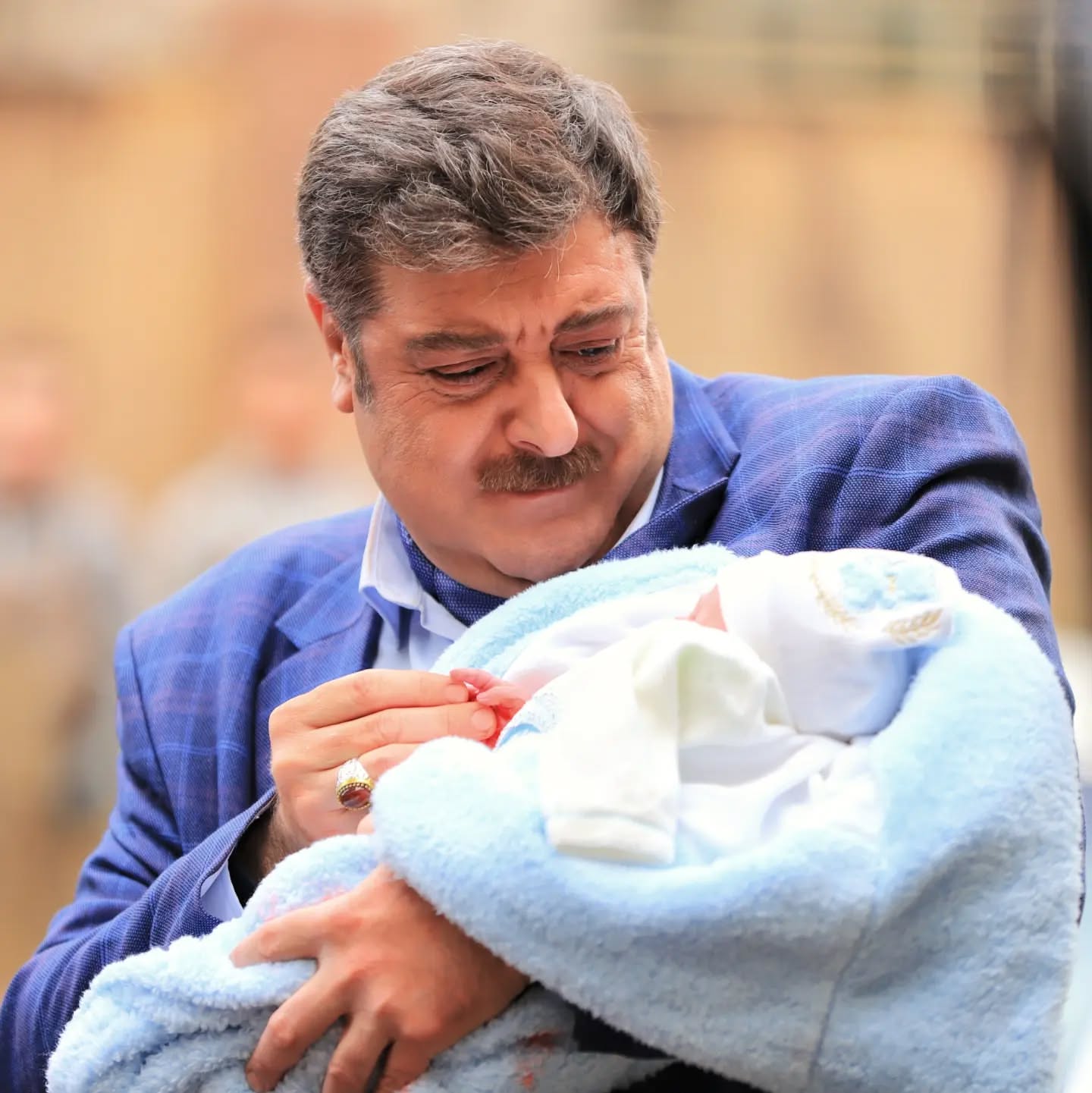 صورة من ولاد بديعة